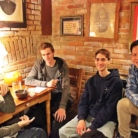 Hostel Sir Toby's