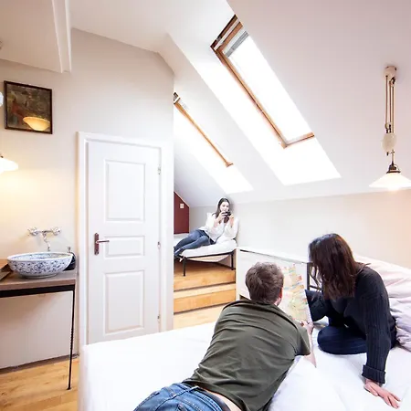 托比斯先生酒店 旅馆 *