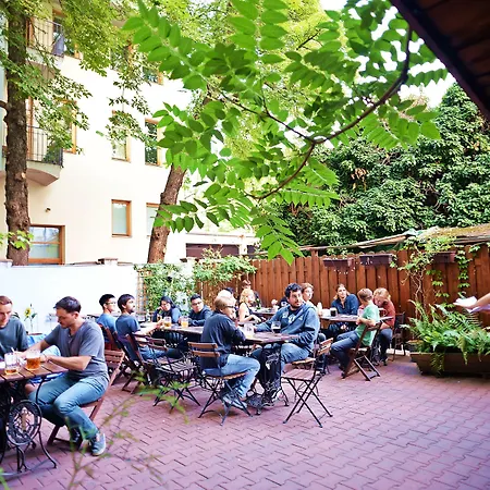 托比斯先生酒店 旅馆 *