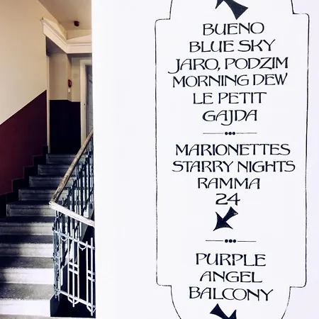 托比斯先生酒店 *