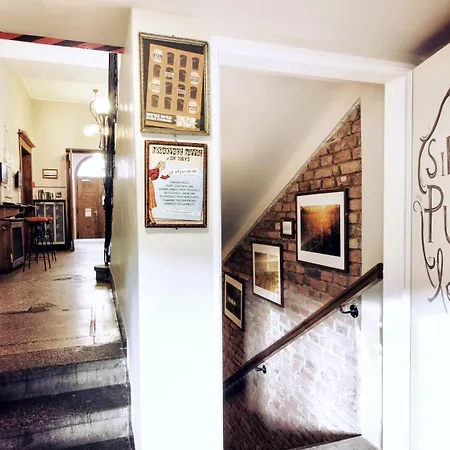 旅馆 托比斯先生酒店 *