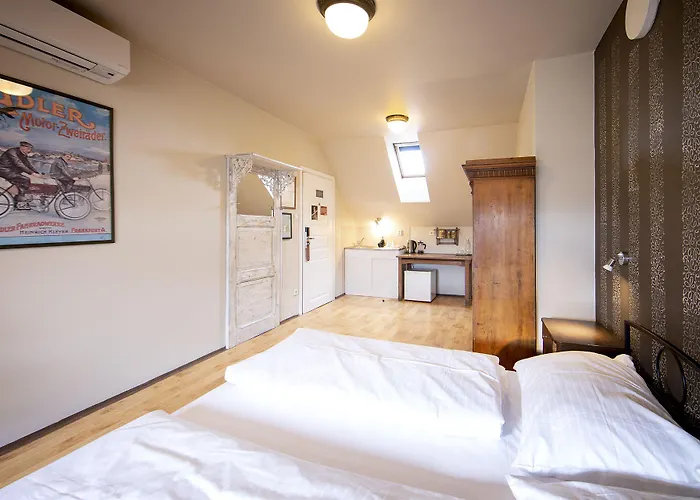 Hostel Sir Toby's *